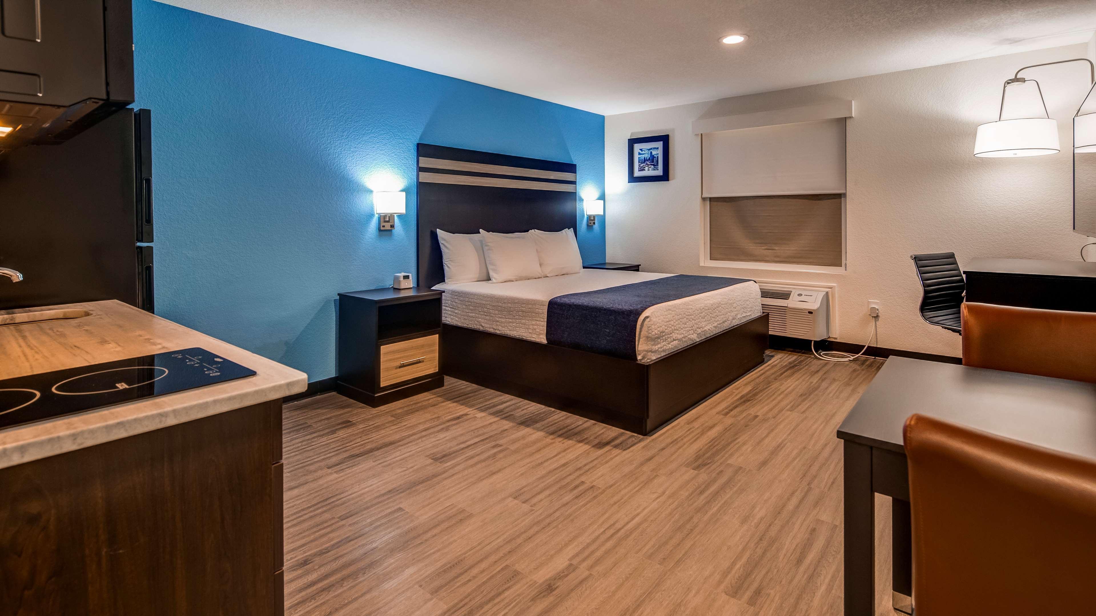 Hotel Surestay By Western Humble